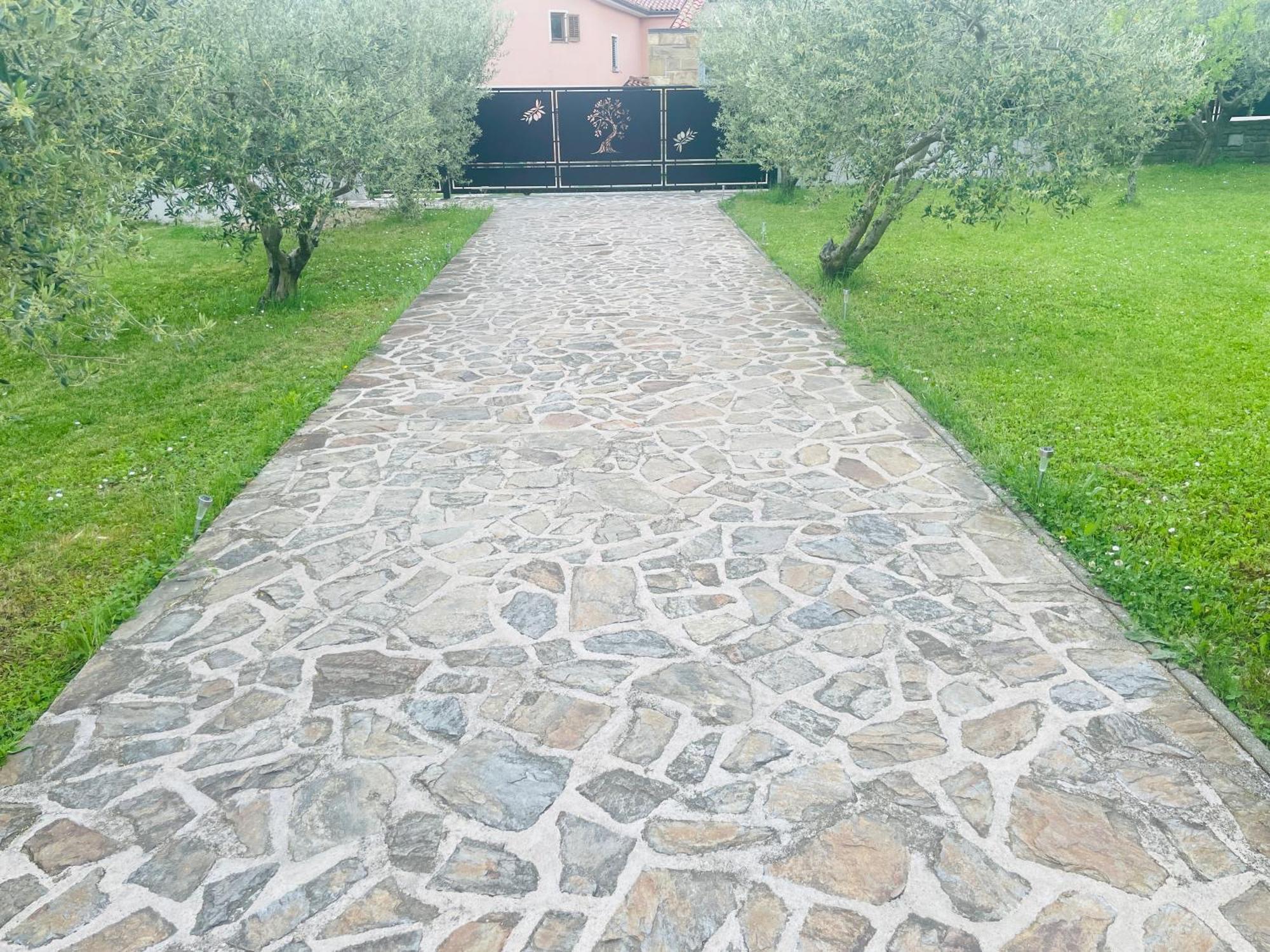 Paradise Villas With Swimming Pool Koper Exterior foto