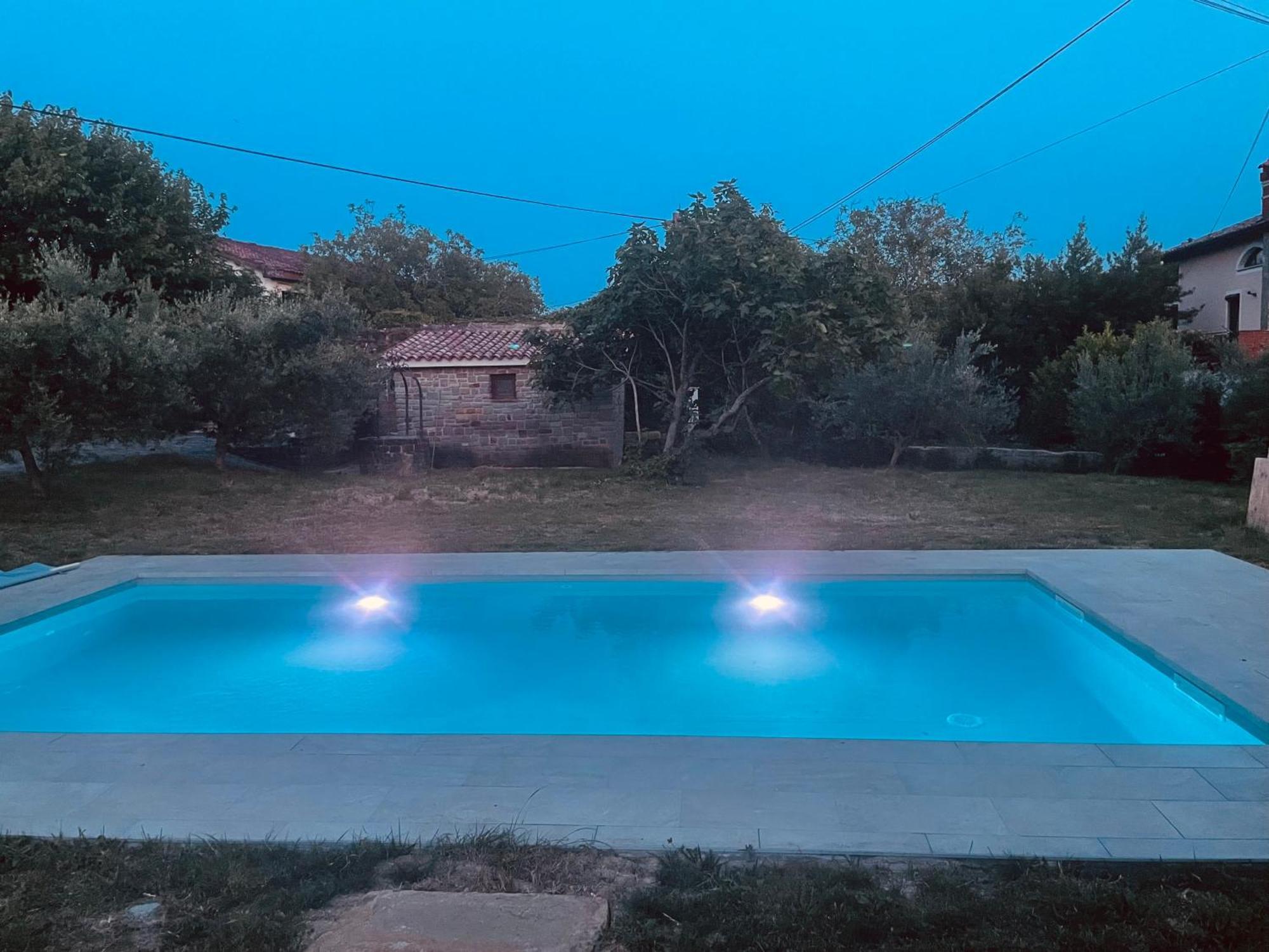 Paradise Villas With Swimming Pool Koper Exterior foto